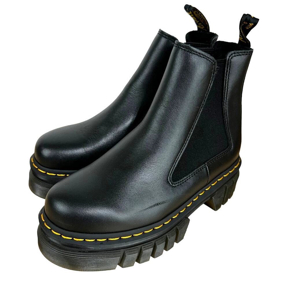 Dr. Martens Audrick Nappa Leather Platform Chelsea Boot Women's 7 UK 5 NIB